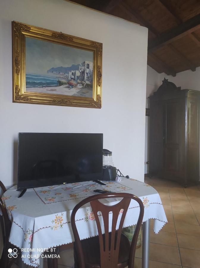 Ravarino La Rosa Selvatica Bed & Breakfast エクステリア 写真